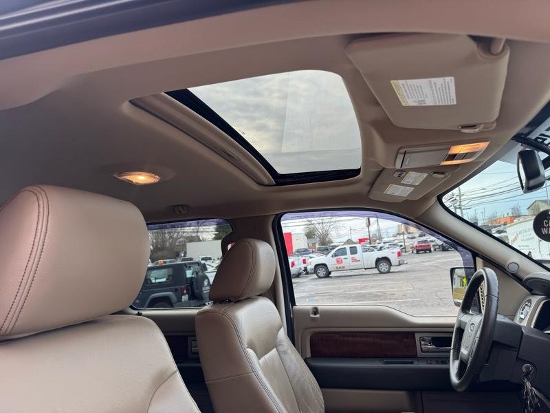 Ford F-150 Lariat SuperCrew 5.5-ft. Bed 4WD 2010