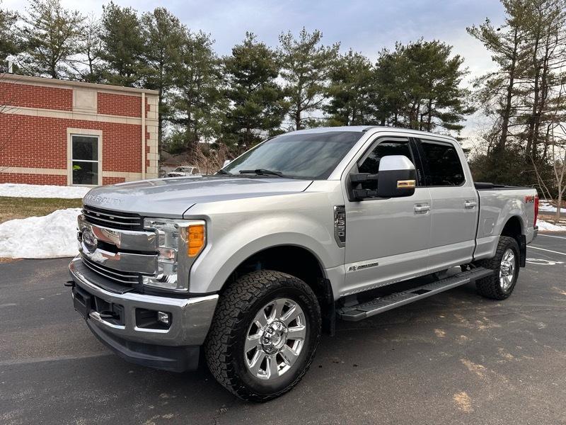 2017 Ford F-350 SD Lariat Crew Cab 4WD