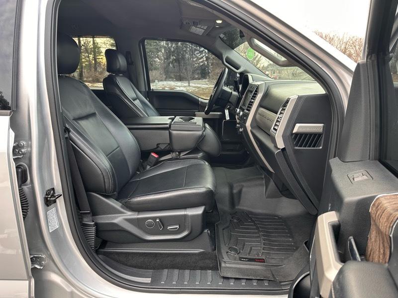 Ford F-350 SD Lariat Crew Cab 4WD 2017