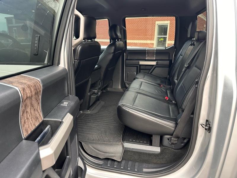 Ford F-350 SD Lariat Crew Cab 4WD 2017