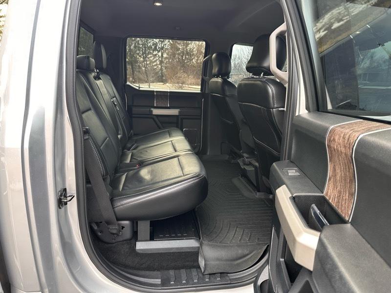 Ford F-350 SD Lariat Crew Cab 4WD 2017