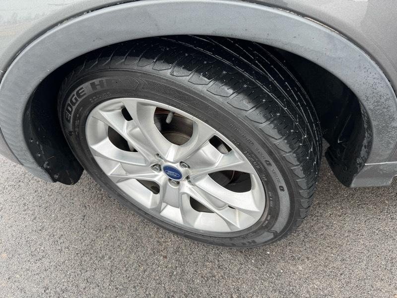 Ford Escape SEL FWD 2013