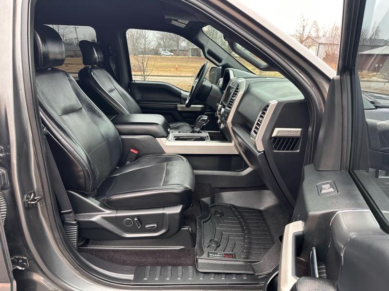 Ford F-150 Lariat SuperCrew 5.5-ft. Bed 4WD 2016