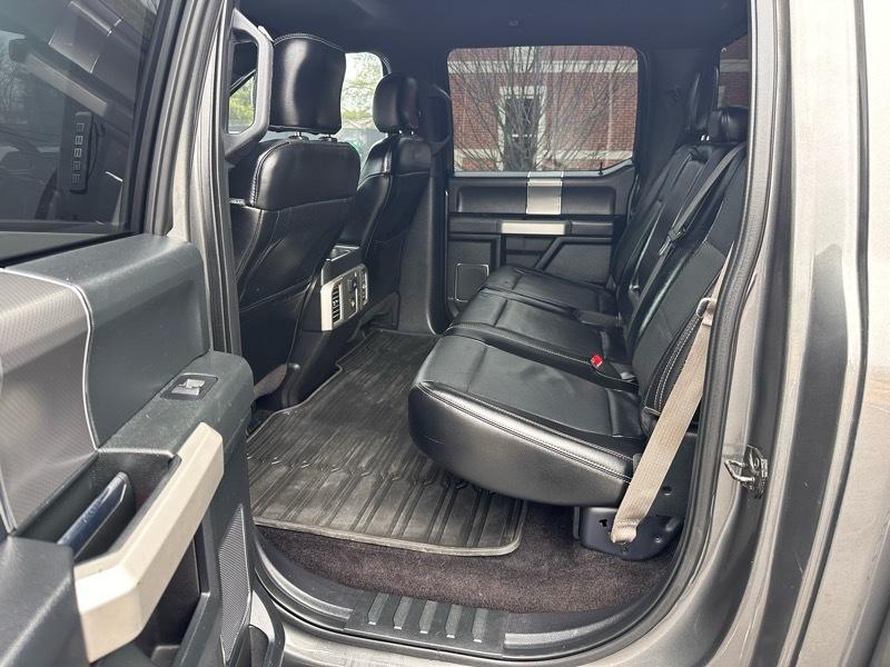 Ford F-150 Lariat SuperCrew 5.5-ft. Bed 4WD 2016
