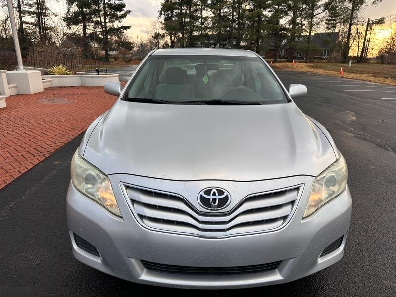 Toyota Camry LE 2010