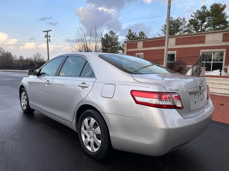 Toyota Camry LE 2010