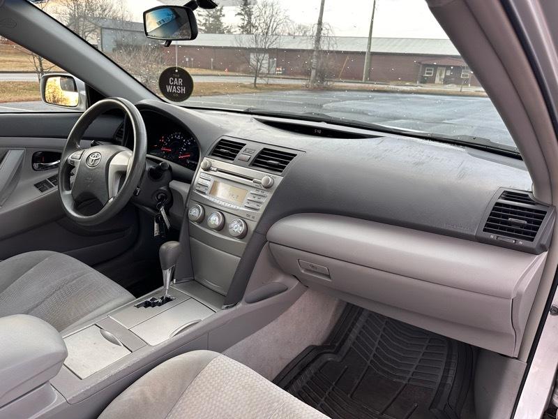 Toyota Camry LE 2010