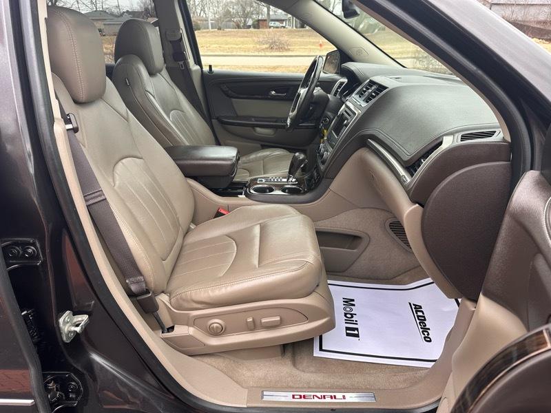 GMC Acadia Denali AWD 2015