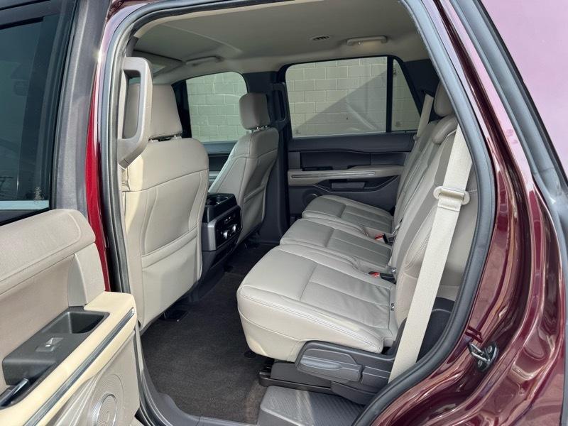 Ford Expedition XLT 4WD 2020