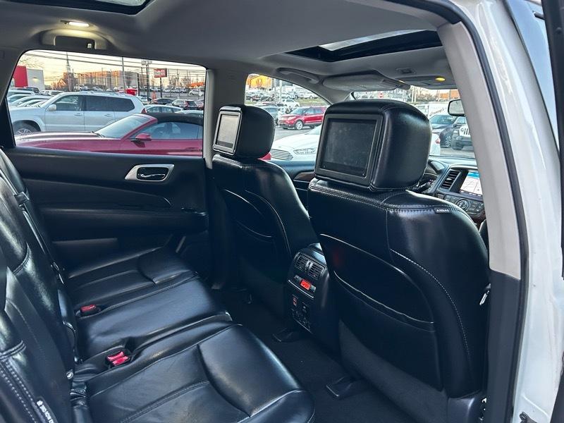 Nissan Pathfinder Platinum 4WD 2018