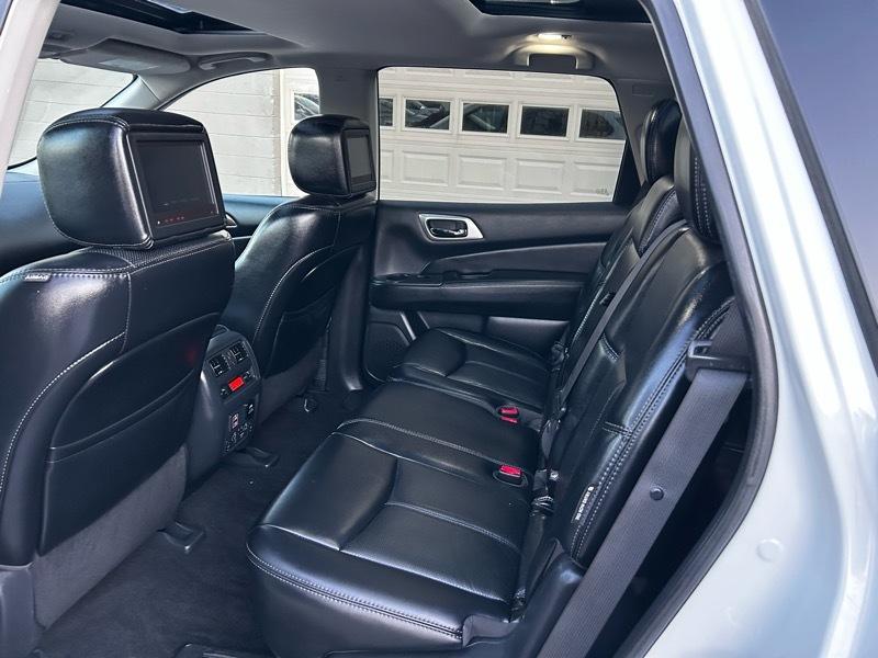 Nissan Pathfinder Platinum 4WD 2018