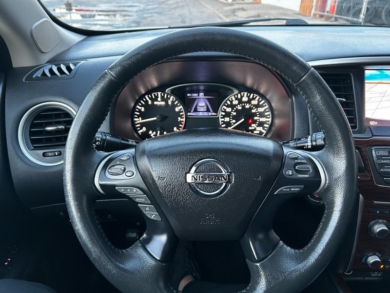 Nissan Pathfinder Platinum 4WD 2018