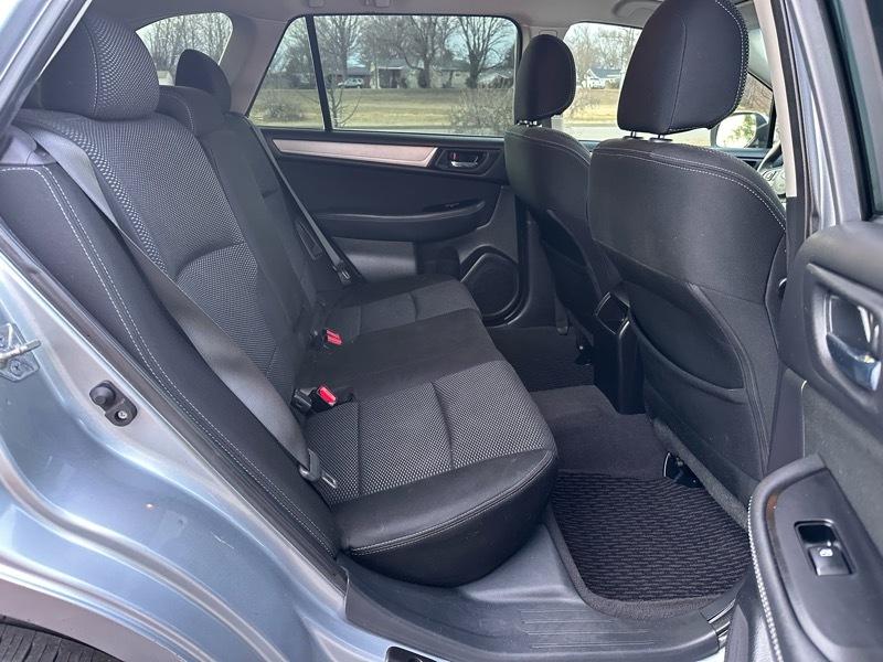 Subaru Outback 2.5i Premium 2016