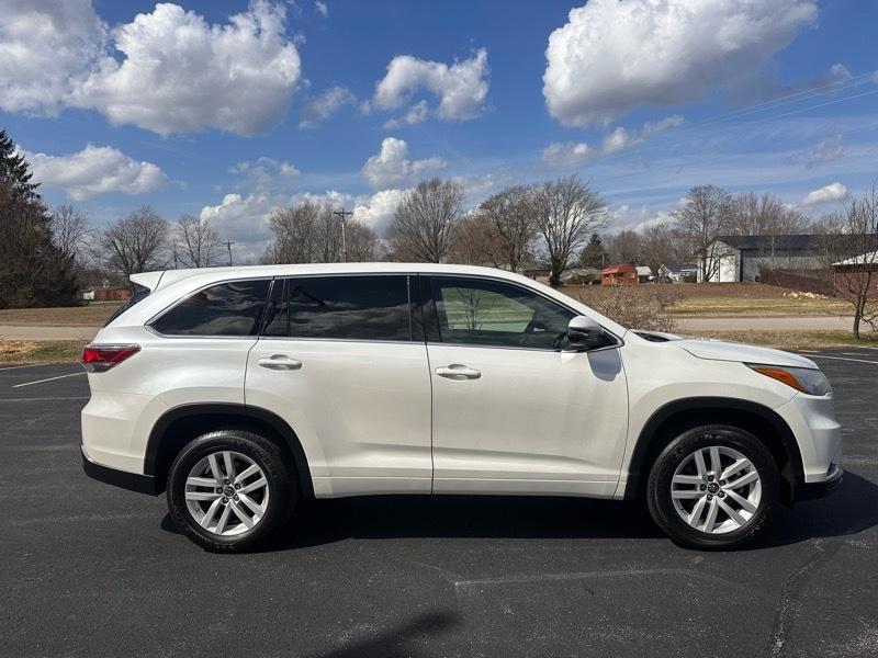 Toyota Highlander  2016