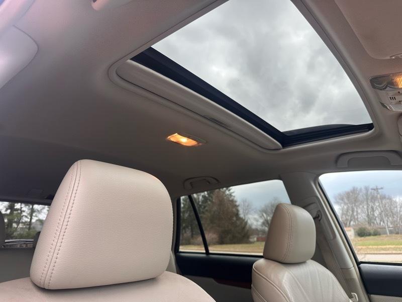 Subaru Outback 2.5i Limited 2014