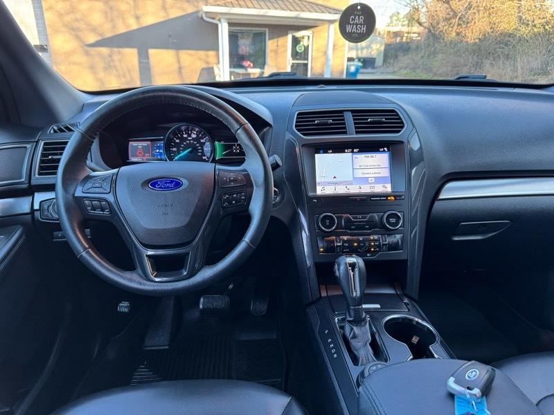 Ford Explorer XLT 4WD 2019