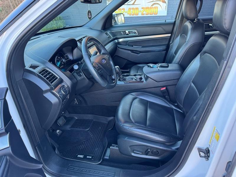 Ford Explorer XLT 4WD 2019