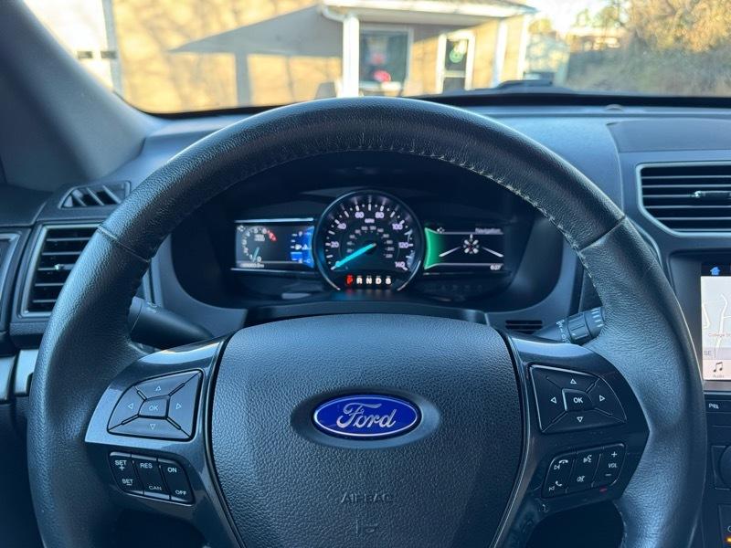 Ford Explorer XLT 4WD 2019