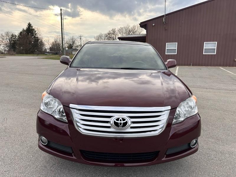 Toyota Avalon XLS 2010