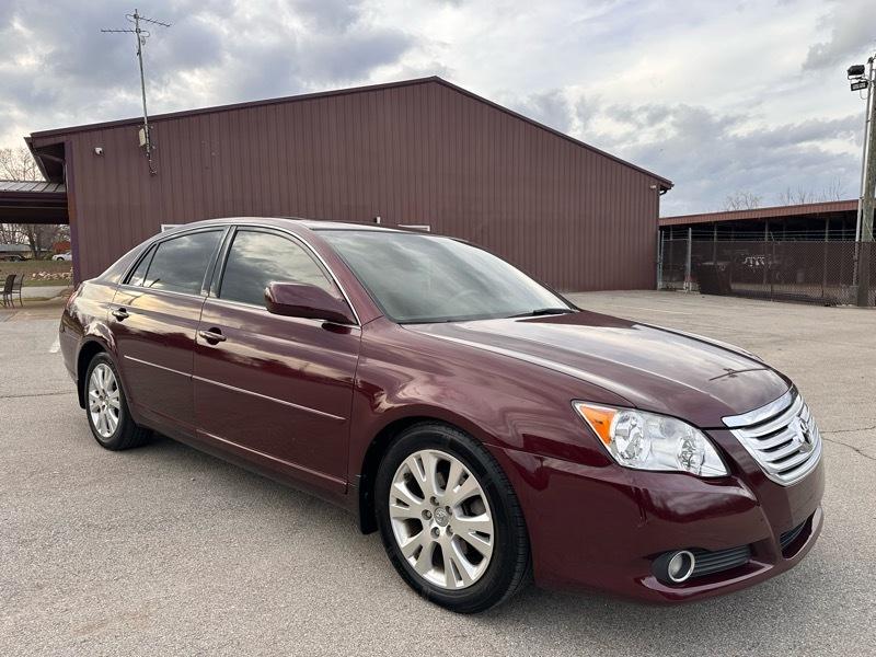 Toyota Avalon XLS 2010