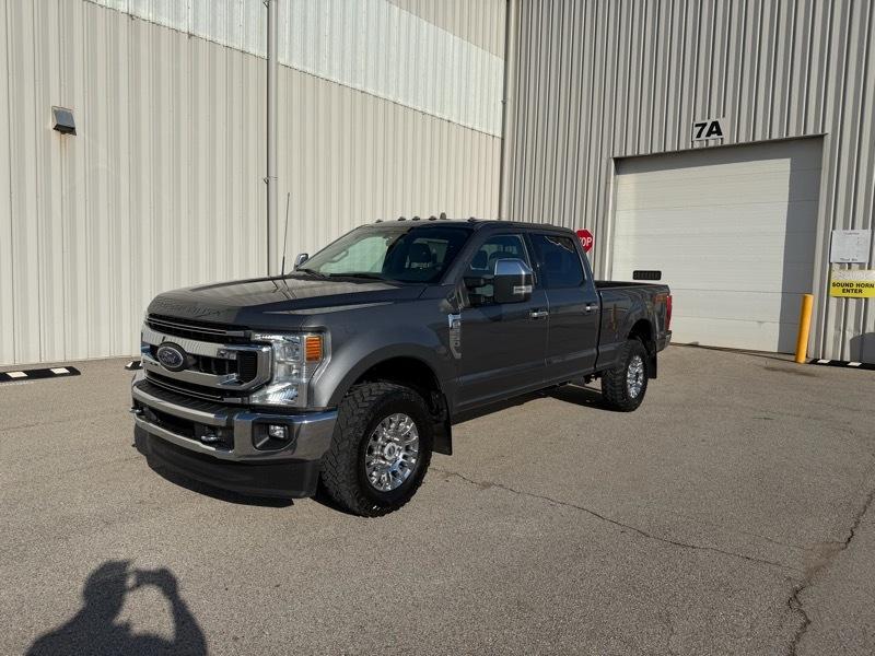 2022 Ford F-250 SD XLT Crew Cab Long Bed 4WD