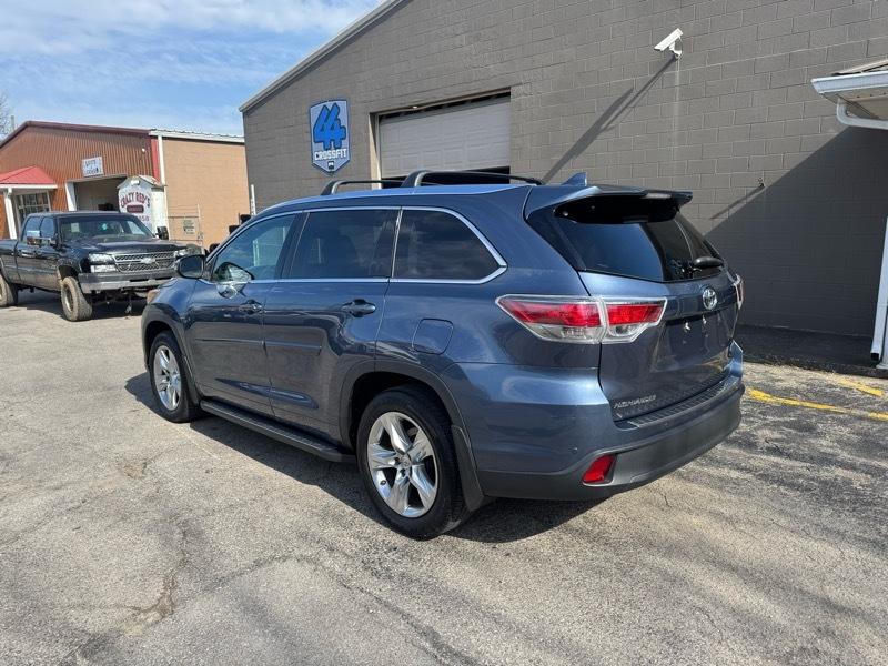 Toyota Highlander Limited AWD V6 2015