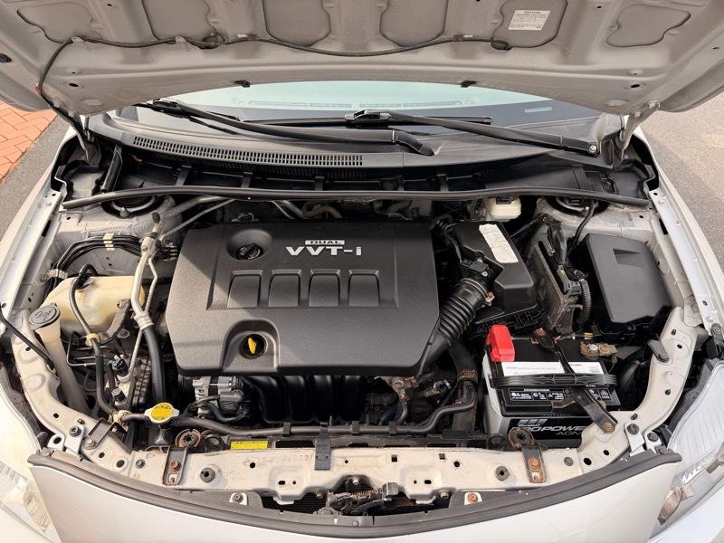 Toyota Corolla Base 2010