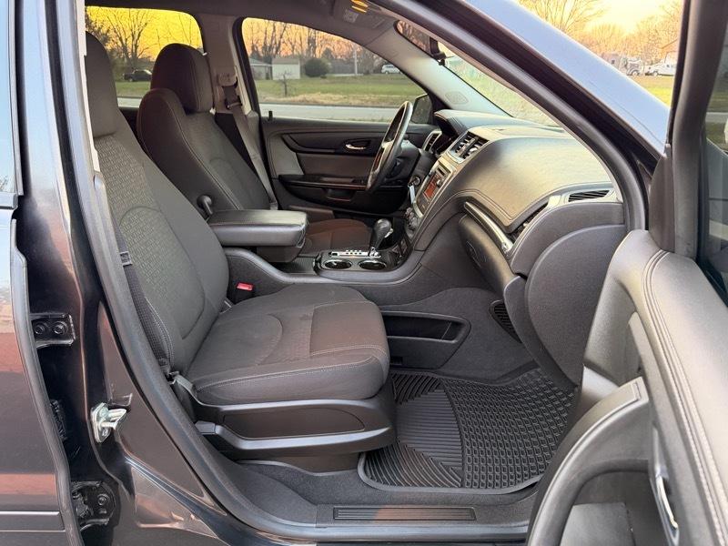 GMC Acadia SLE-1 2015