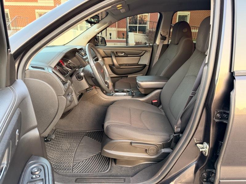 GMC Acadia SLE-1 2015