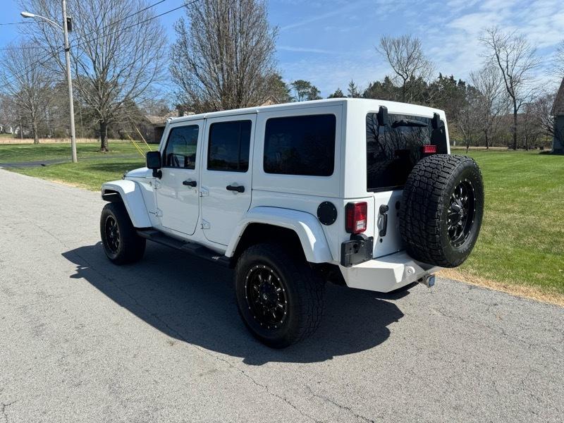 Jeep Wrangler Unlimited Sahara 4WD 2015