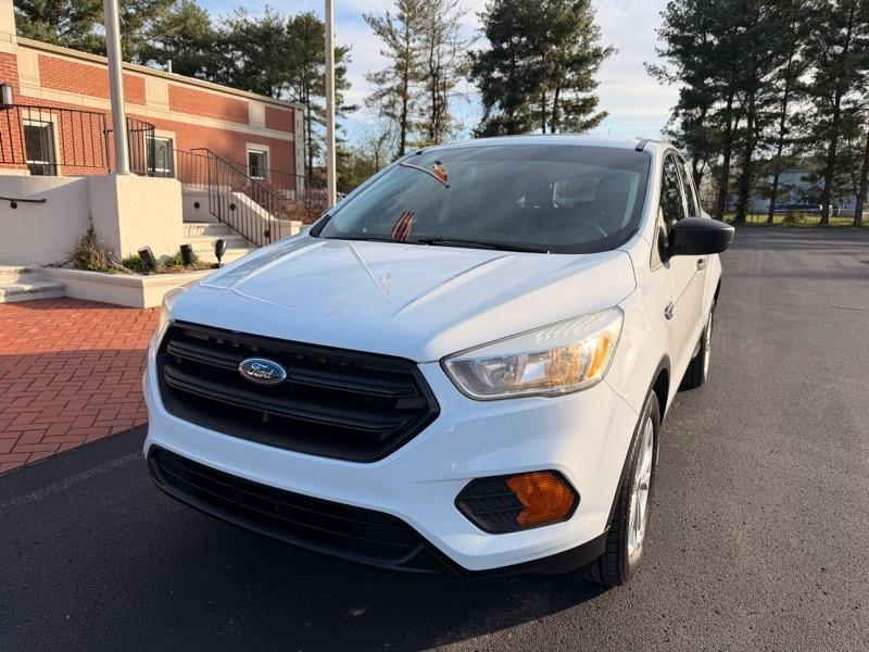 Ford Escape  2017