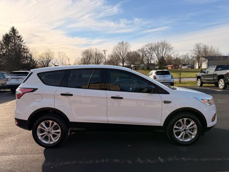 Ford Escape  2017