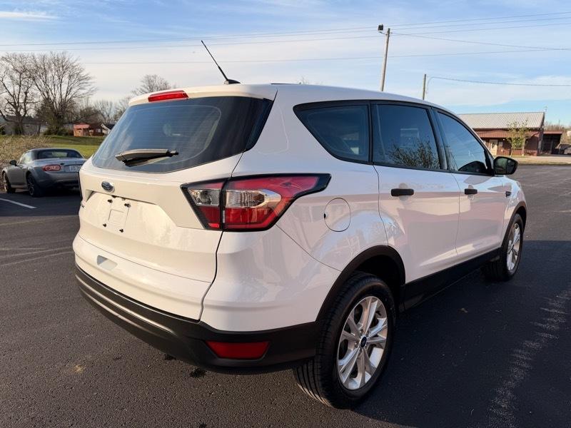 Ford Escape  2017