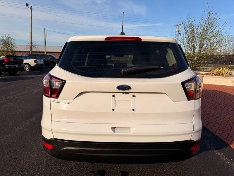 Ford Escape  2017