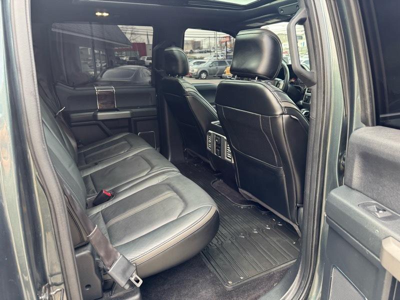 Ford F-150 Platinum 4WD SuperCrew 5.5' Box 2015