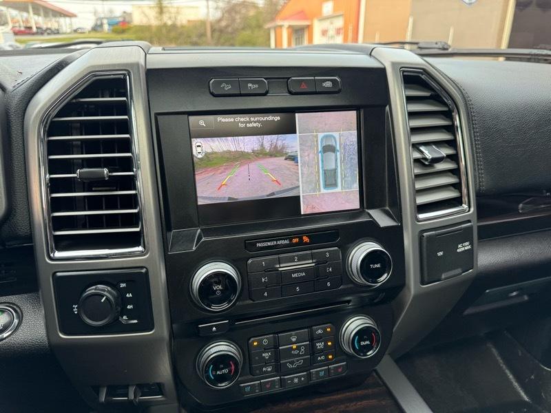 Ford F-150 Platinum 4WD SuperCrew 5.5' Box 2015