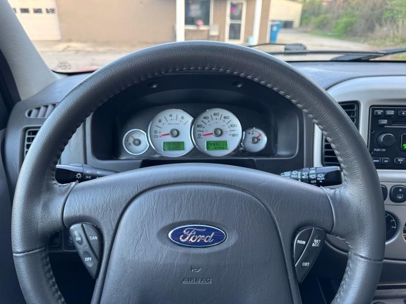 Ford Escape Hybrid FWD 2007