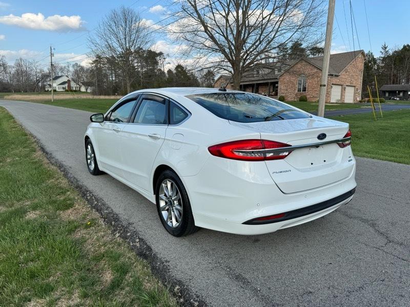 Ford Fusion SE 2017