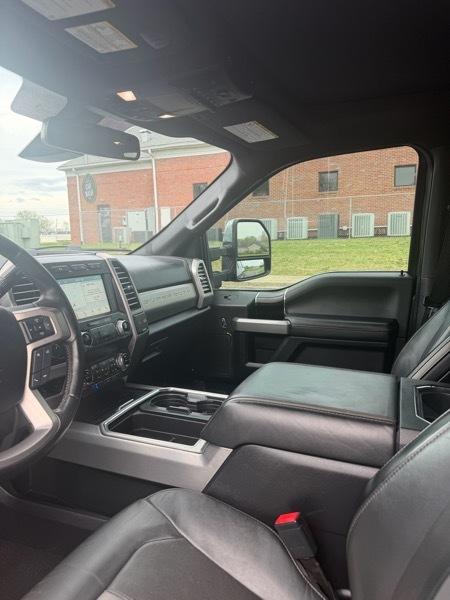 Ford F-250 SD Platinum Crew Cab 4WD 2019