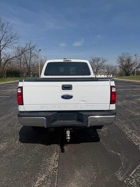 Ford F-250 SD XLT Crew Cab Long Bed 4WD 2016