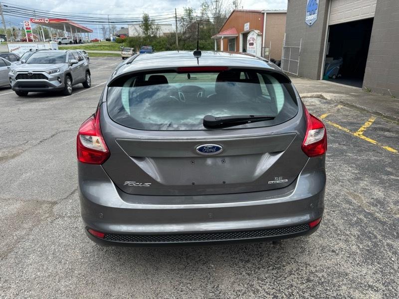 Ford Focus SE Hatch 2014