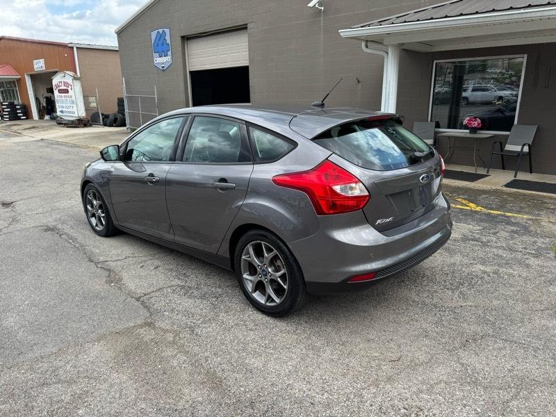Ford Focus SE Hatch 2014