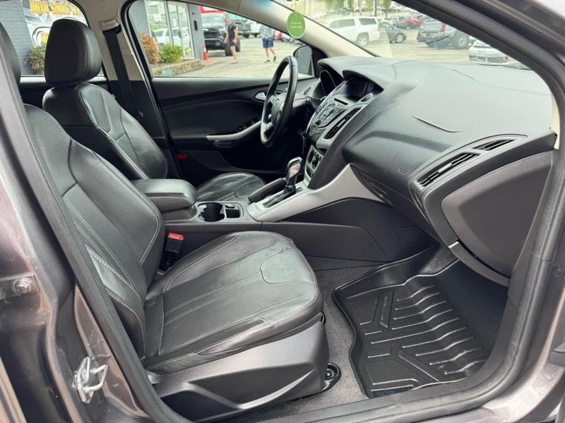 Ford Focus SE Hatch 2014