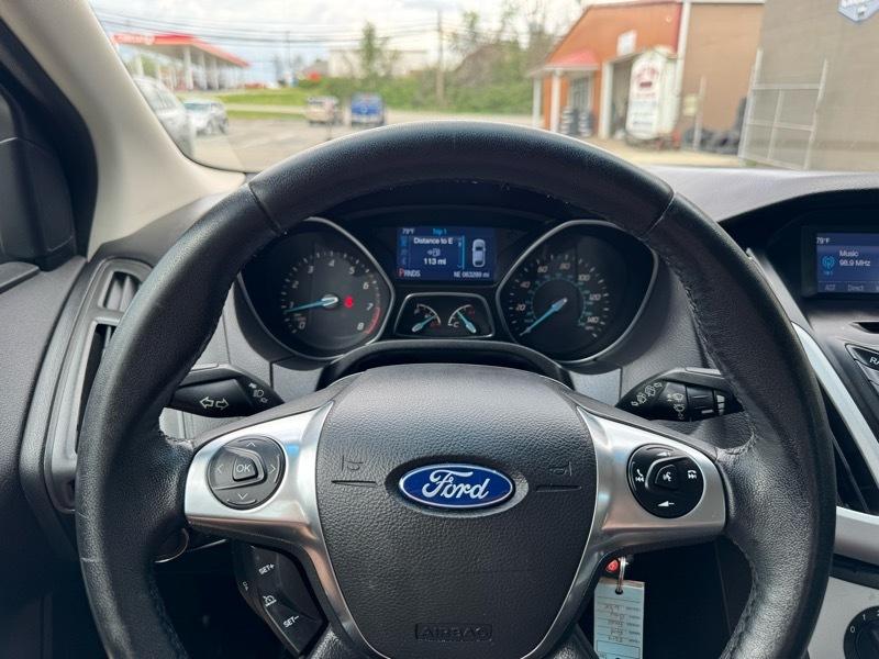 Ford Focus SE Hatch 2014