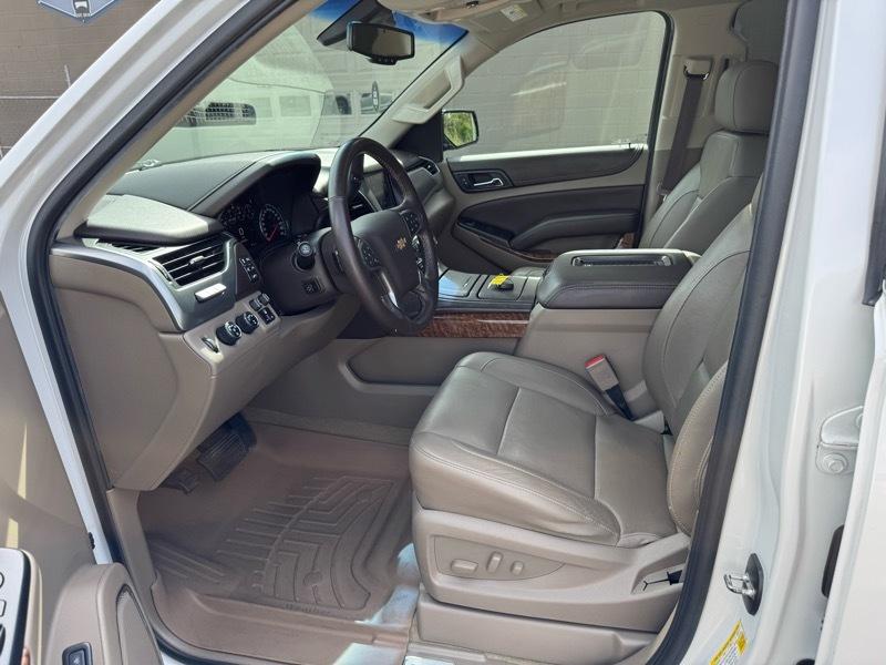 Chevrolet Suburban Premier 4WD 2017