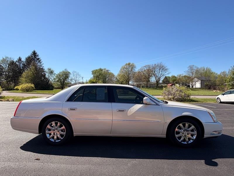 Cadillac DTS Luxury I 2009