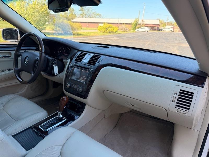 Cadillac DTS Luxury I 2009