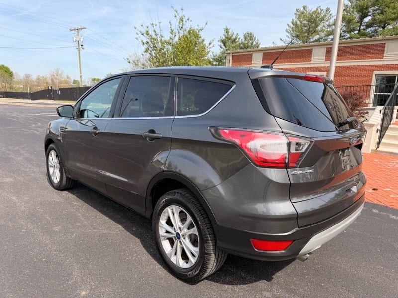 Ford Escape SE FWD 2017