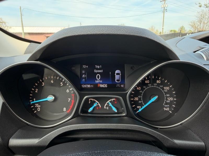 Ford Escape SE FWD 2017