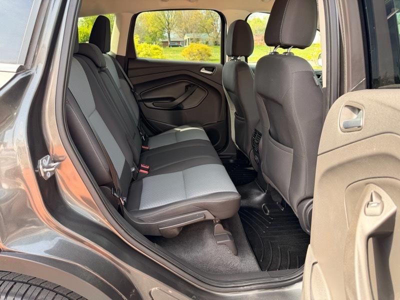 Ford Escape SE FWD 2017